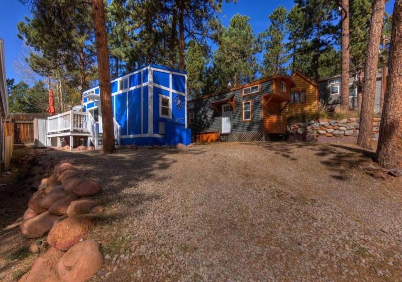 Ashore The Clouds Glamping Awaits Woodland Park Exterior photo