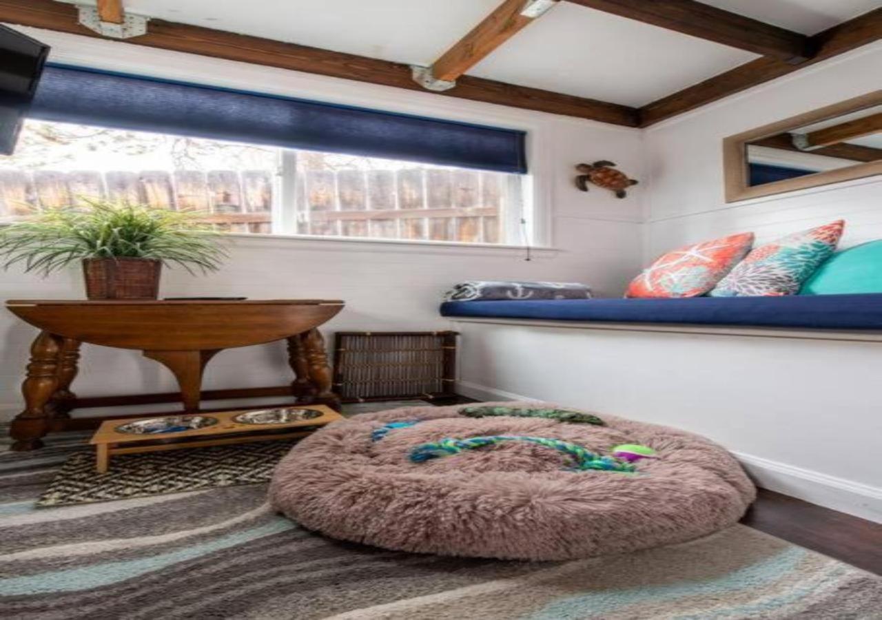 Ashore The Clouds Glamping Awaits Woodland Park Exterior photo