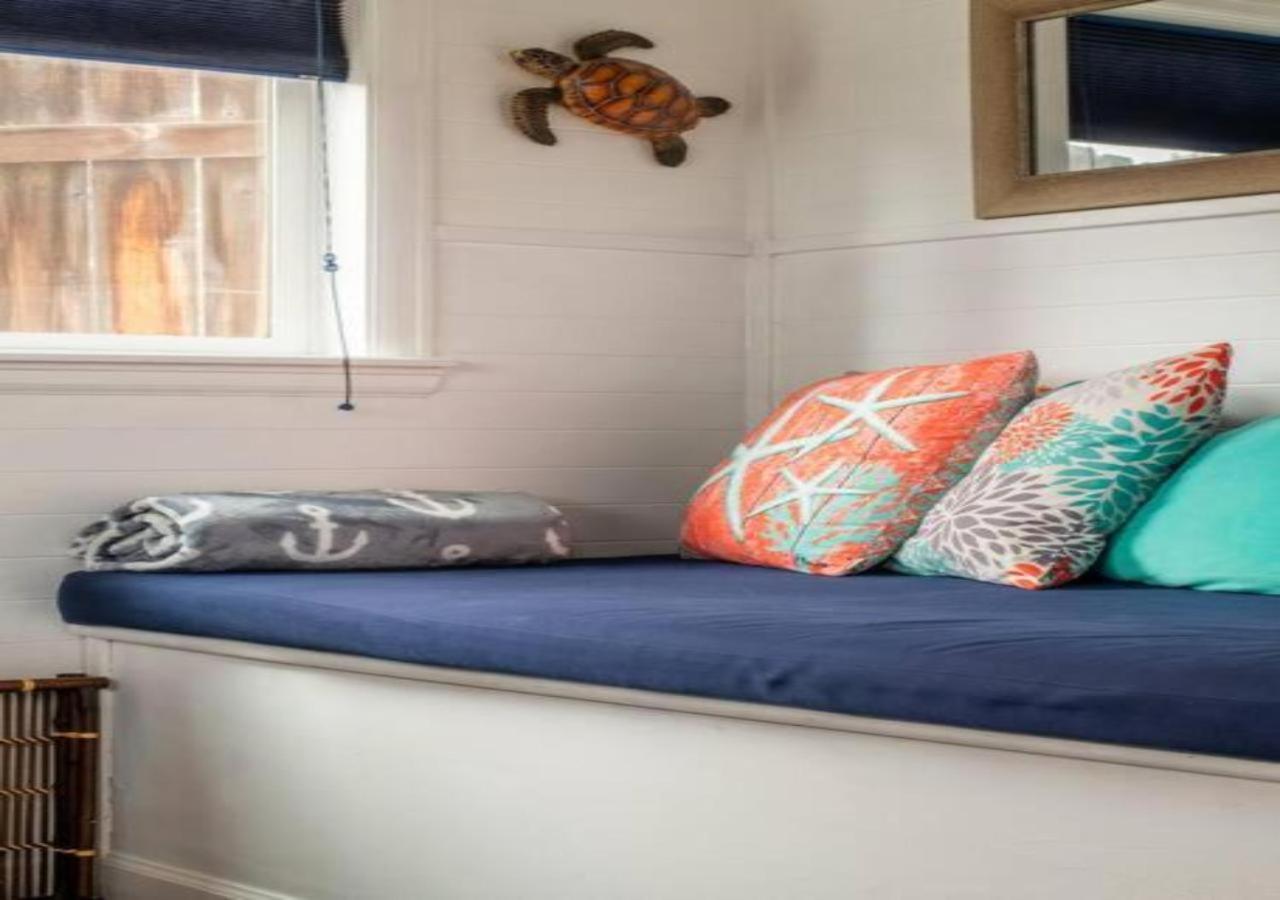 Ashore The Clouds Glamping Awaits Woodland Park Exterior photo